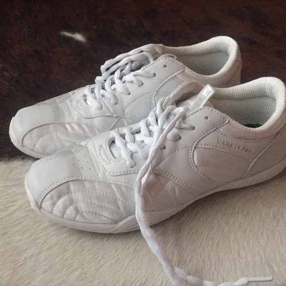 varsity cheer shoes